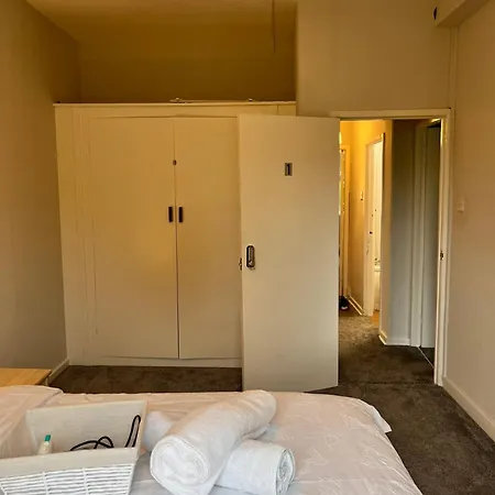 One Bedroom Apartment- Bec Chambers Ls Leeds  Exterior photo