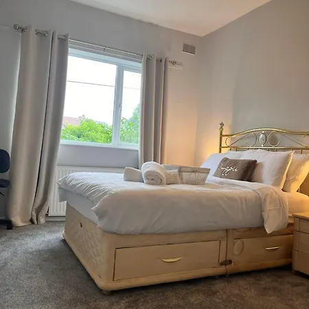 One Bedroom Apartment- Bec Chambers Ls Leeds  Exterior photo