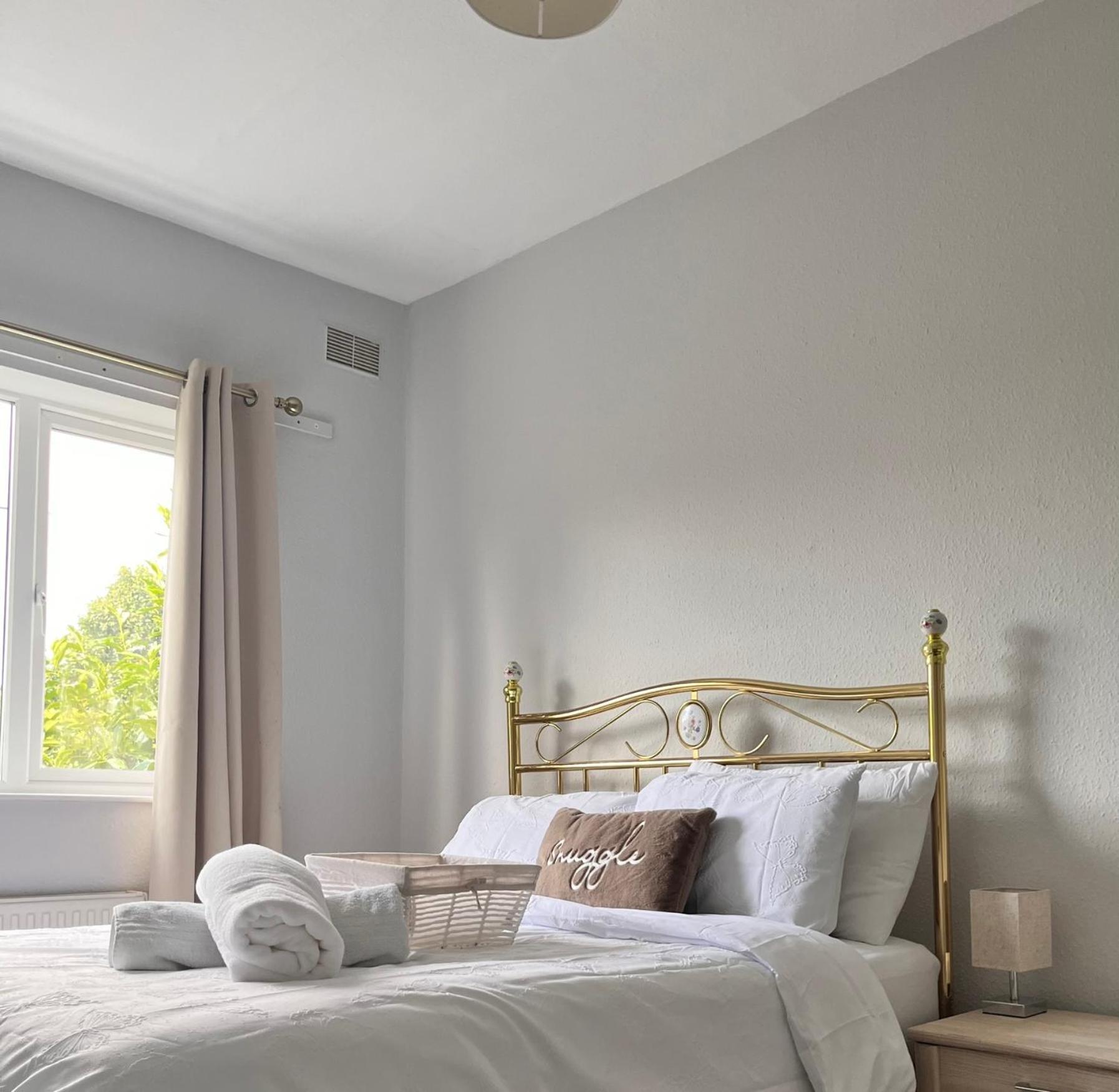 One Bedroom Apartment- Bec Chambers Ls Homestay *